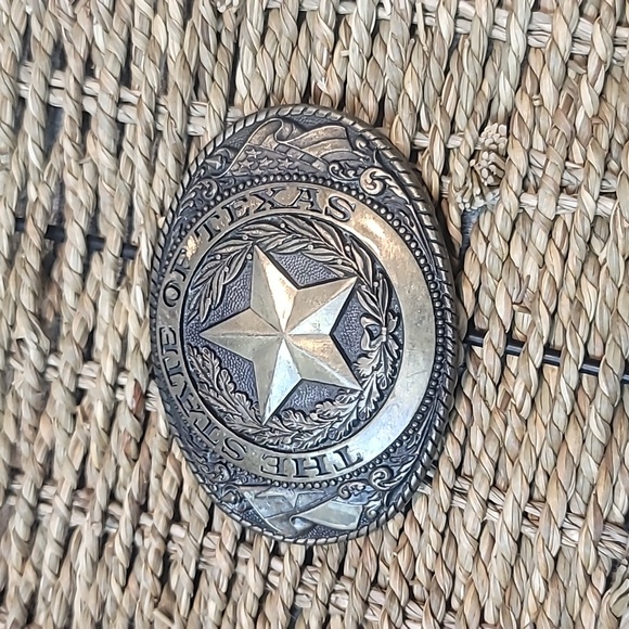 Tony Lama Other - Tony Lama western Texas belt buckle